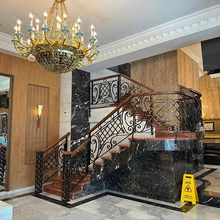 Redline Hotel Tbilisi Exterior photo