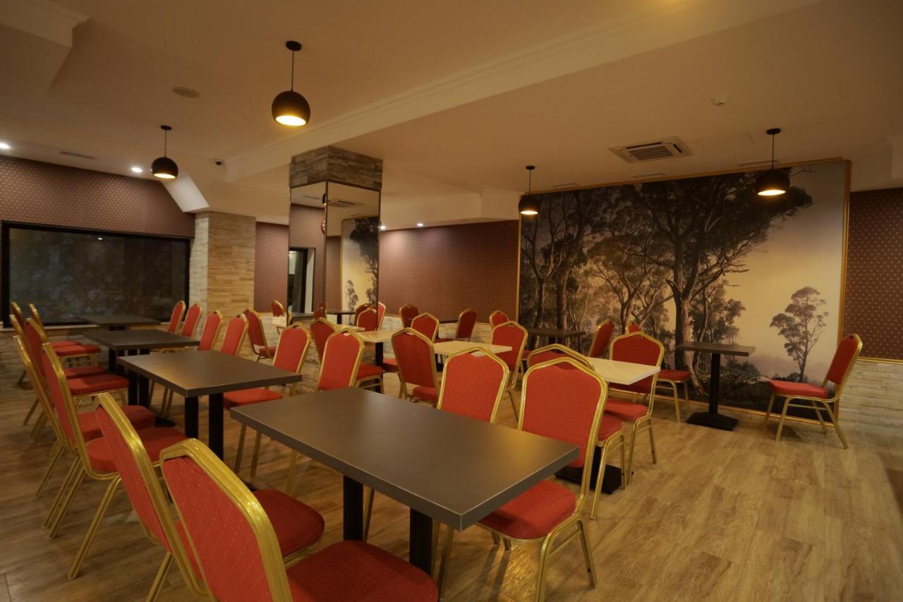 Redline Hotel Tbilisi Exterior photo