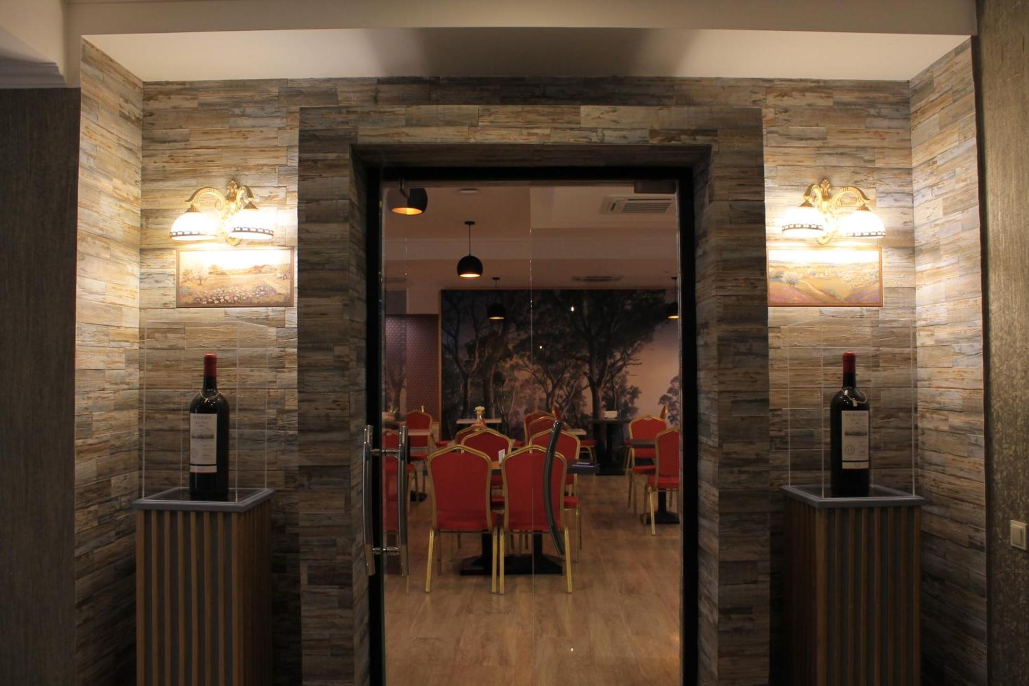 Redline Hotel Tbilisi Exterior photo